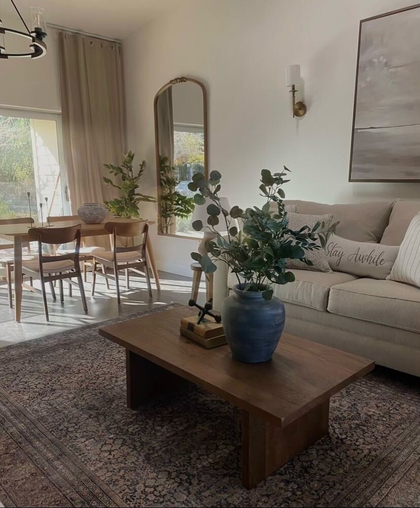 large-e1278e82-b578-485e-a023-e390e69f4b52